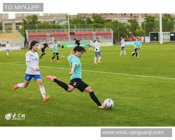 传承足球明星联赛高峰精神助力青少年成长与发展 传承足球明星联赛高峰精神助力青少年成长与发展