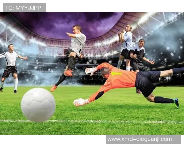 足球明星齐聚一堂合影留念展现球场魅力与友谊的精彩瞬间 足球明星齐聚一堂合影留念展现球场魅力与友谊的精彩瞬间